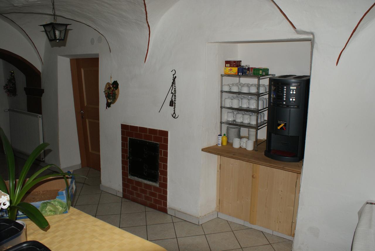 Pension Wirt Am Bach 테렌토 외부 사진