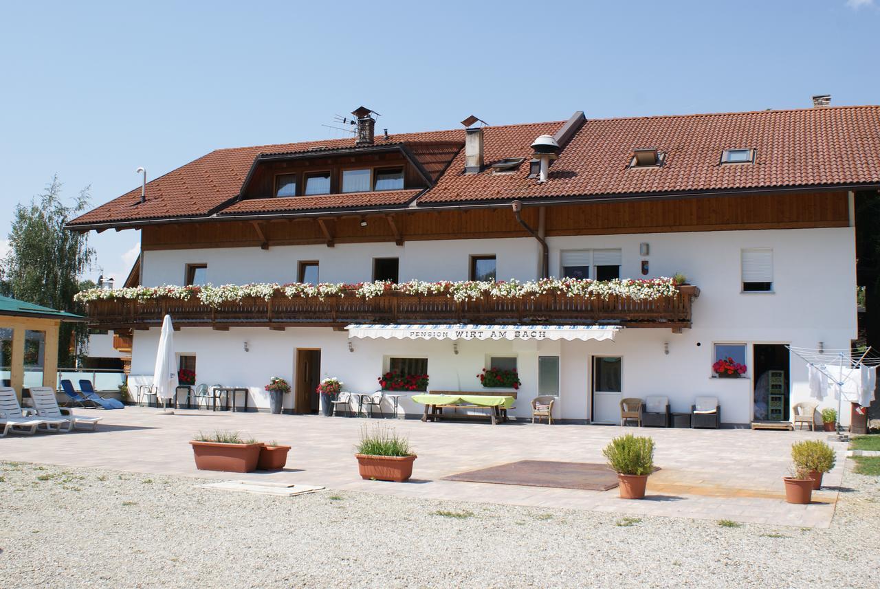 Pension Wirt Am Bach 테렌토 외부 사진